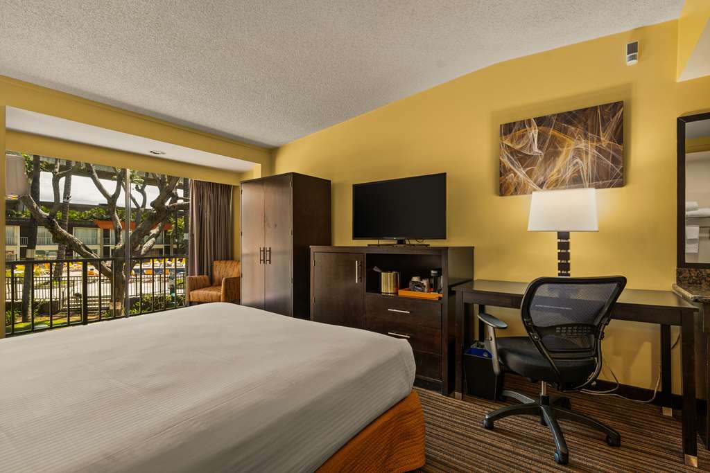 Best Western The Plaza Hotel Honolulu Airport Free Breakfast - photo 17