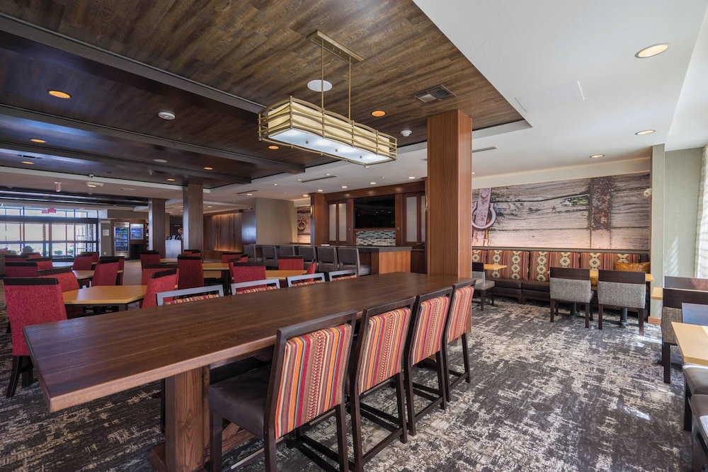 Fairfield Inn and Suites by Marriott Lubbock Southwest - photo 20