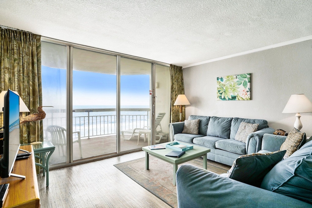 0402 Waters Edge Resort condo - photo 9