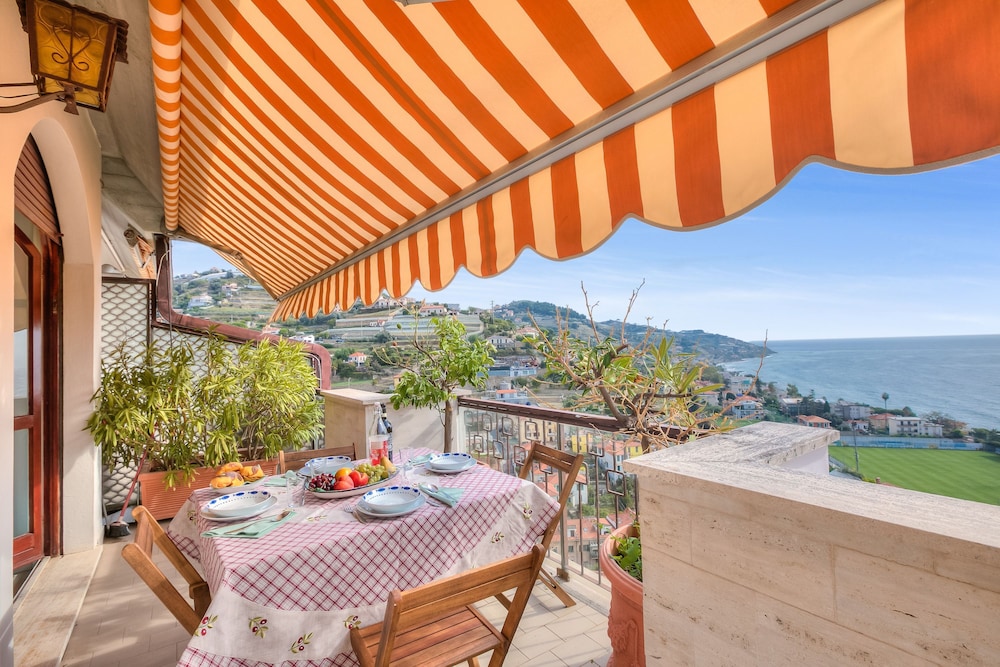 Rhapsody By The Sea in San Remo — 4-Star Luxury Hotel in San Remo, Italy