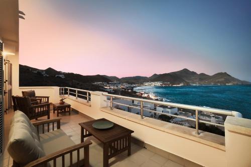 Casa Hayman Cerrogordo — 4-Star Luxury Hotel in San Jose, Spain