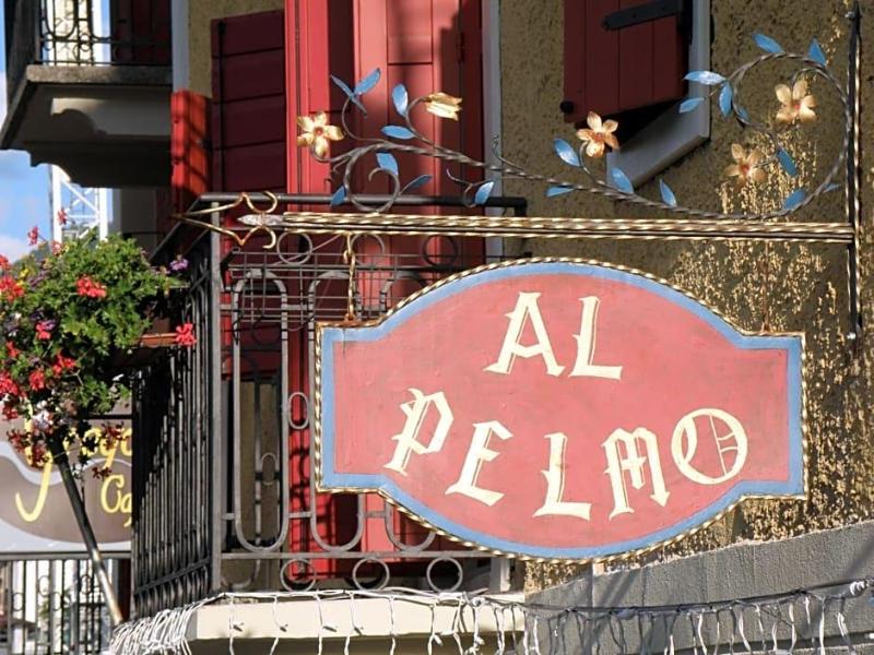 Albergo Al Pelmo in Pieve Di Cadore, Italy