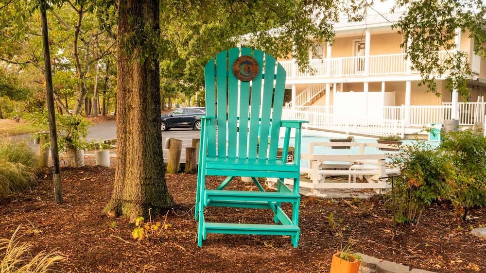 Canalside Inn - photo 130