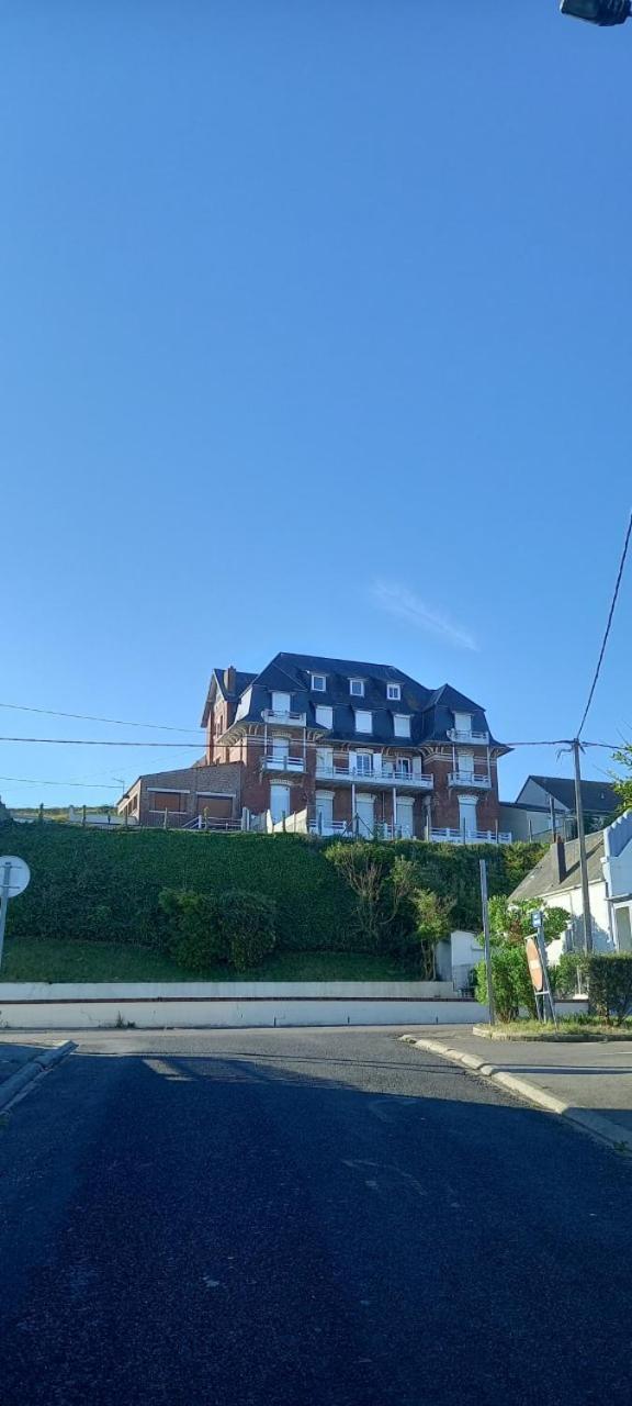 Le Studi'ault de la Plage — 4-Star Luxury Hotel in Ault, France