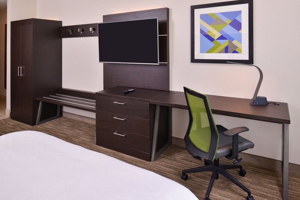 Holiday Inn Express & Suites Mall of America MSP Airport by IHG - photo 12