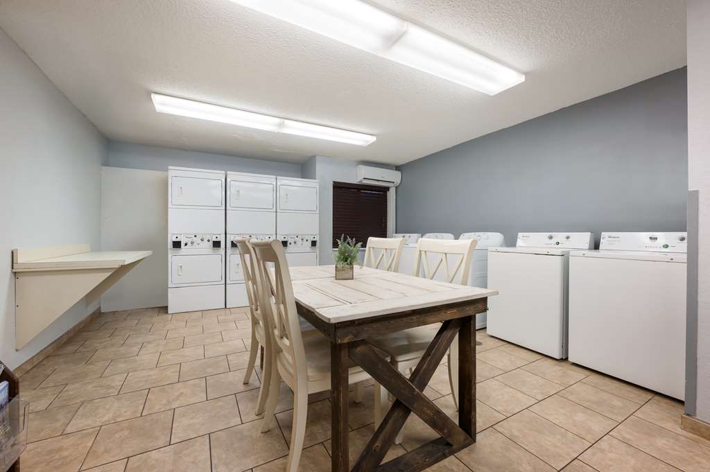 Sonesta Simply Suites Huntsville Research Park - photo 25