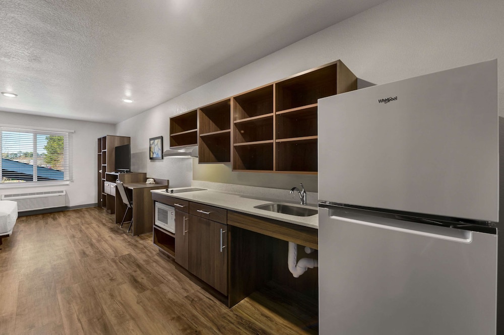 Woodspring Suites Yorktown Newport News - photo 25