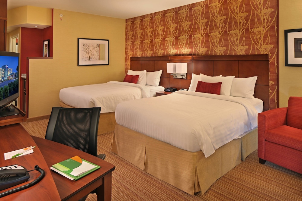 Courtyard Philadelphia Coatesville Exton - photo 10