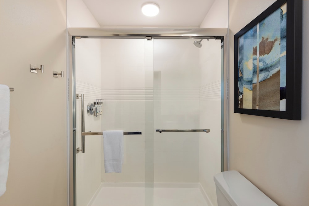 Candlewood Suites Mcpherson by IHG - photo 22