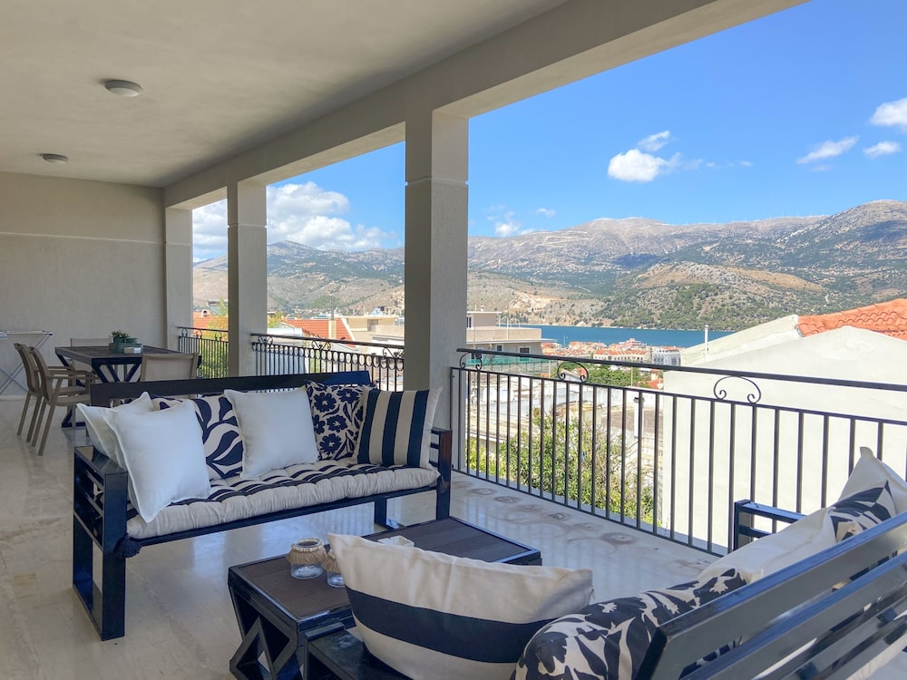 Amabilis City Apartment — 4-Star Luxury Hotel in Kefalonia, Greece