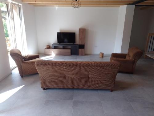 Fiore — 4-Star Luxury Hotel in Pieve Di Ledro, Italy
