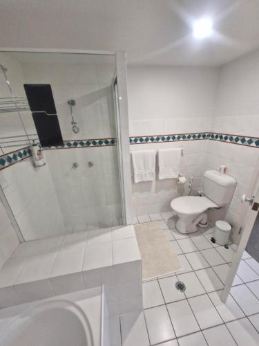 Gold Coast best holiday resort perfect location - last minute hotel in Gold Coast