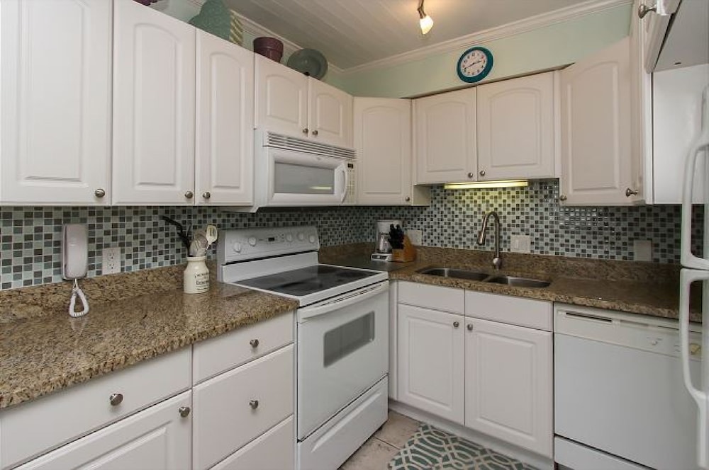 Hilton Head Value 1 - photo 11