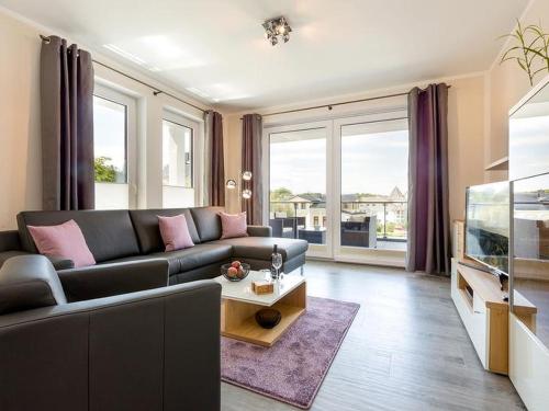Residenz Seeterrassen Appartment Nr. 1 — 4-Star Luxury Hotel in Ostseebad Binz, Germany