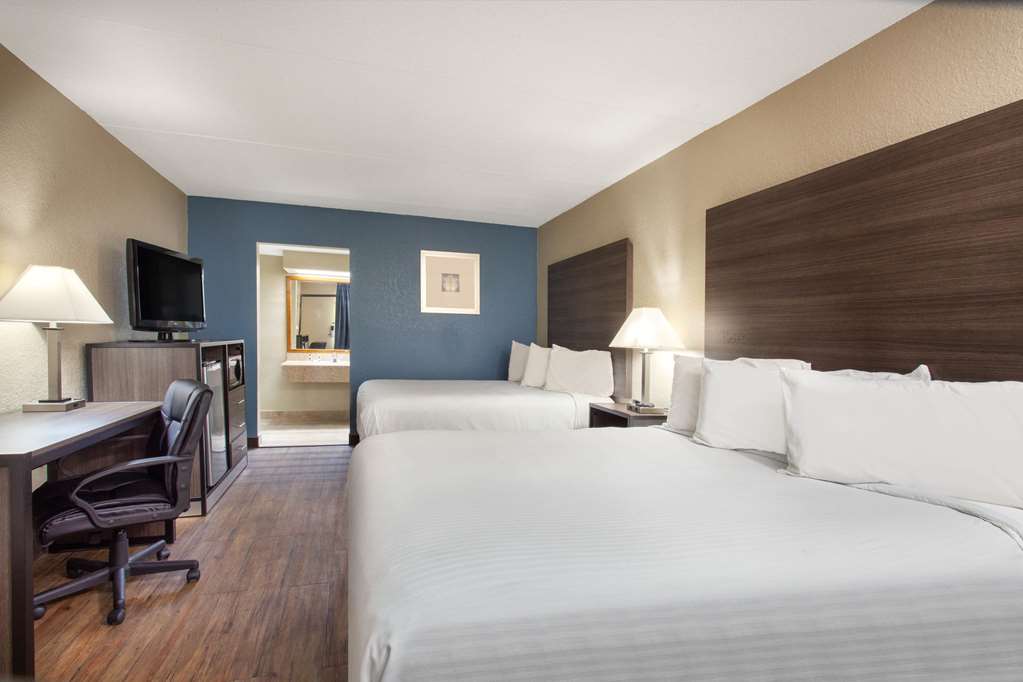 Travelodge by Wyndham Deltona - photo 22