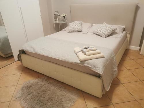 Domus Flavi Appartamento a 10 Minuti Dal Colosseo — 4-Star Luxury Hotel in Rome, Italy