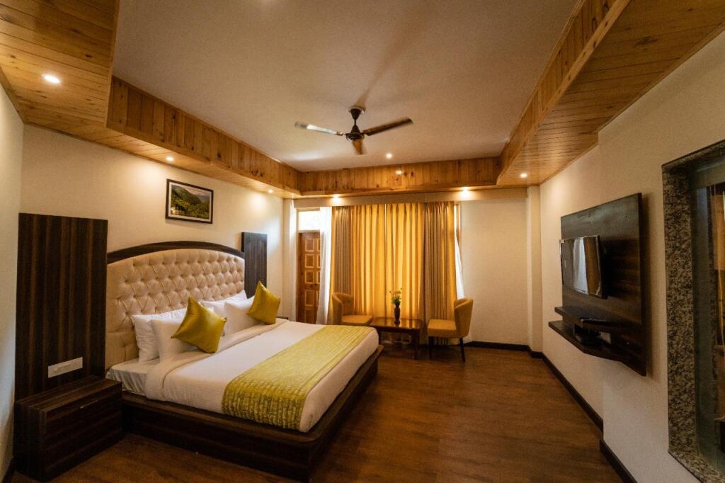The Chamunda Heaven - carbon neutral hotel in Manali