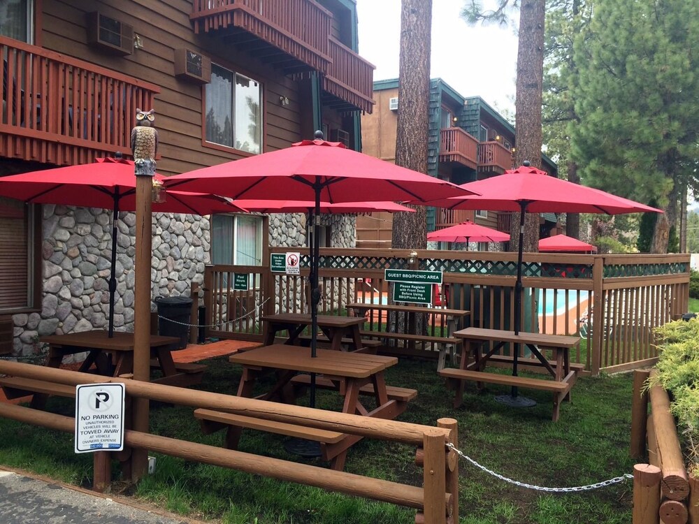 Americas Best Value Inn Casino Center Lake Tahoe - photo 21