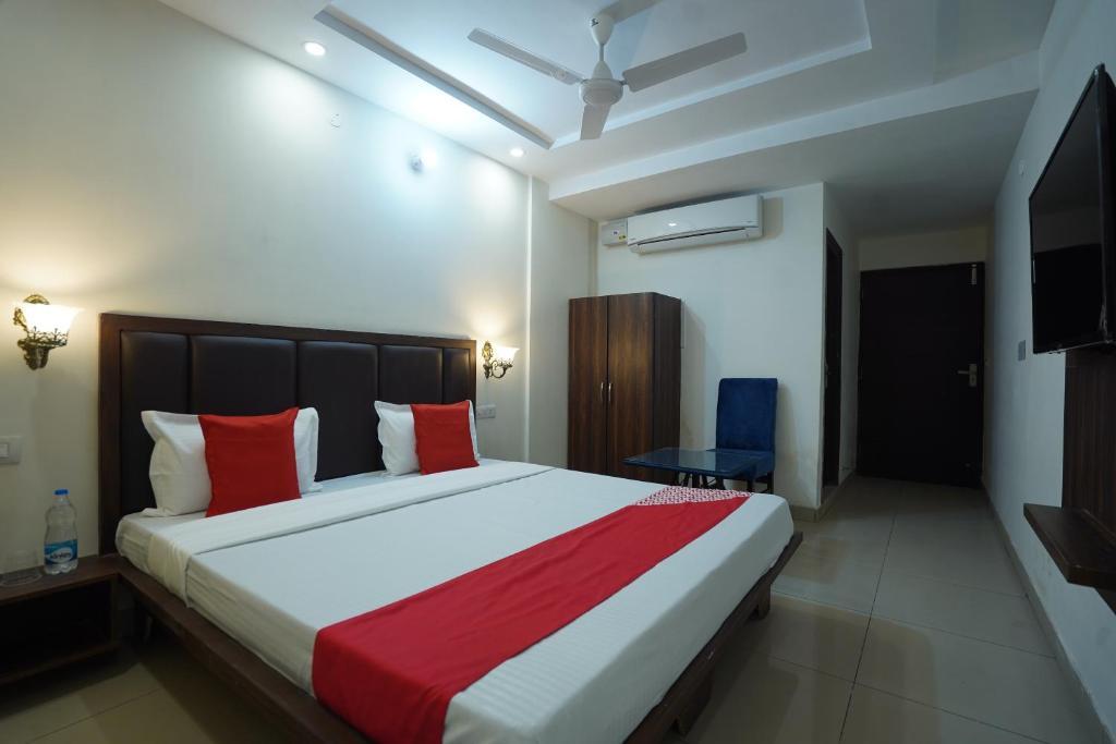 OYO 86335 Hotel Grey Orchid