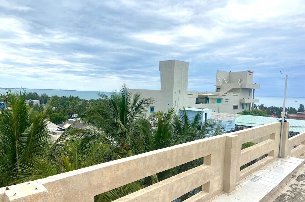 Kim Long Hotel - carbon neutral hotel in Phan Thiet