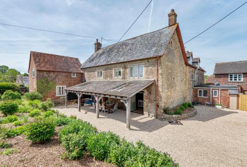 Lower Fifehead Farm — hotel in Sturminster Newton