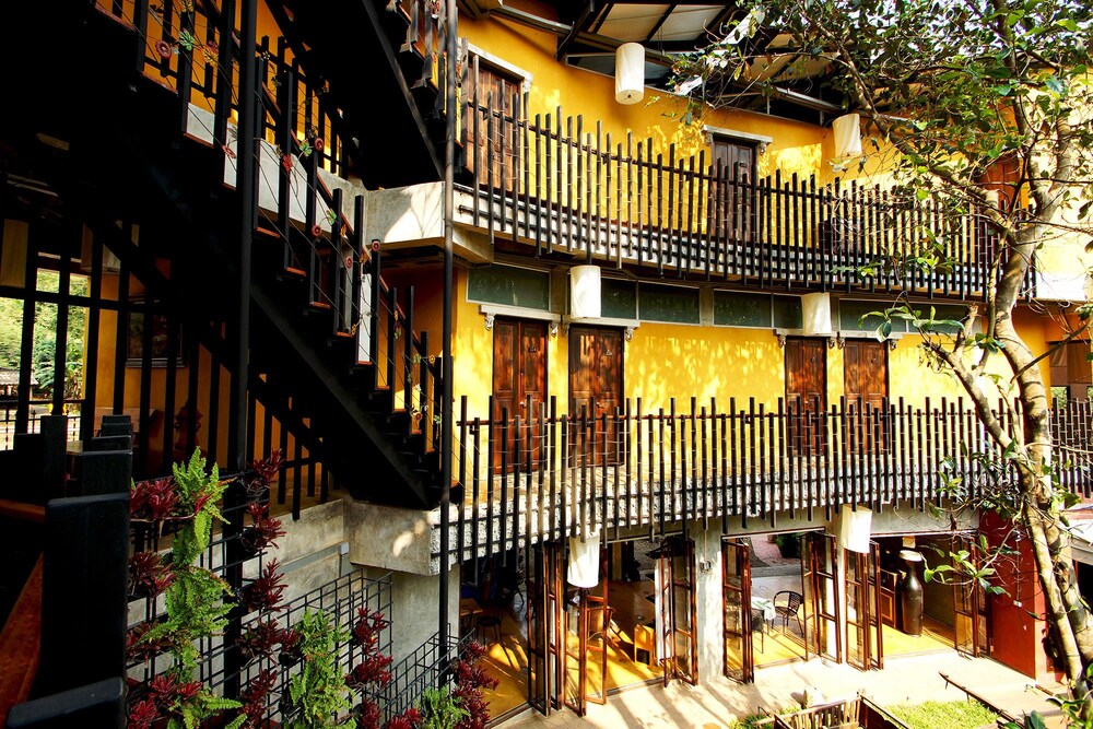 Hern Lhin Natural Resort in Hang Dong, Thailand