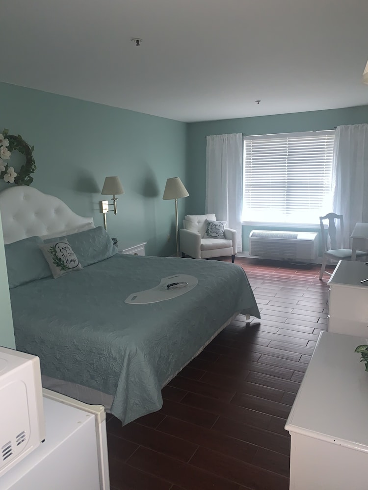 French Quarter Inn - photo 17