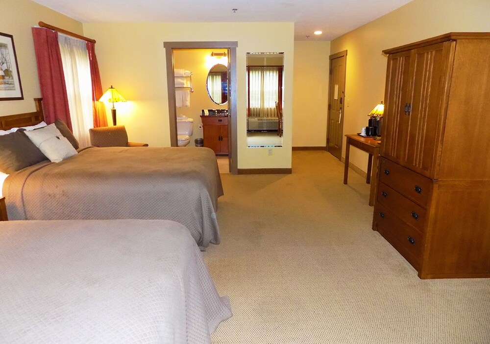 The Red Mill Inn - photo 9