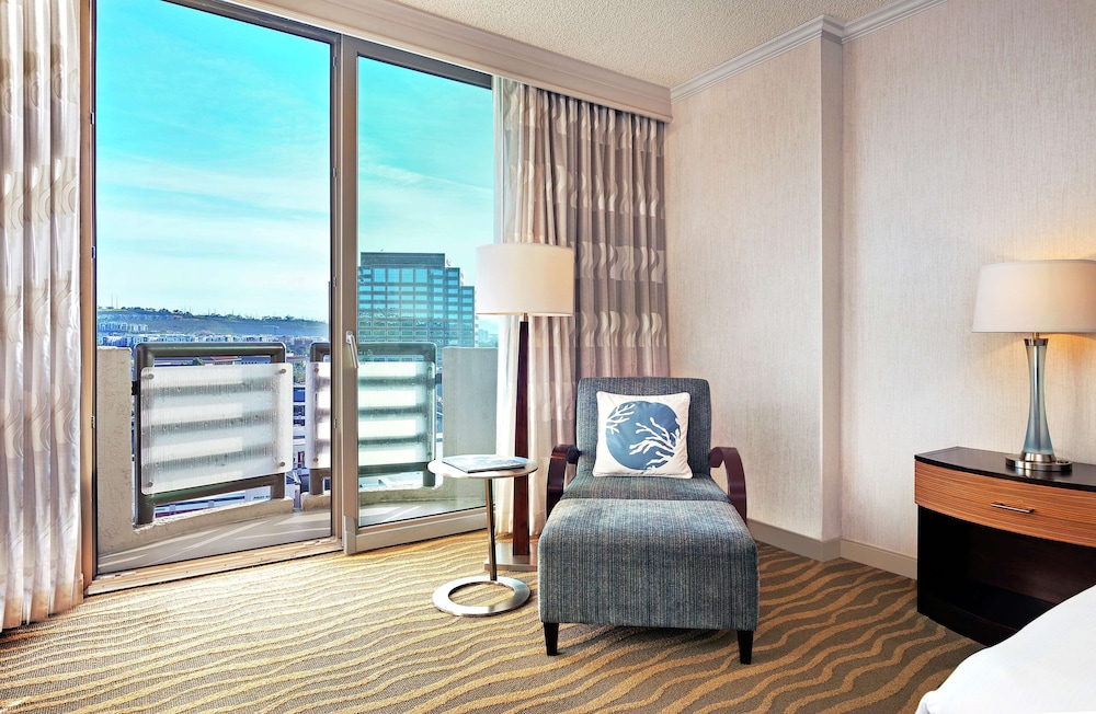 DoubleTree by Hilton San Diego Mission Valley - photo 30