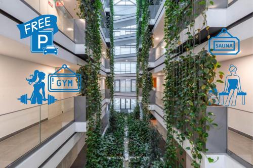 Blue River Apartment with Sauna&Gym and Parking — 4-Star Luxury Hotel in Budapest, Hungary