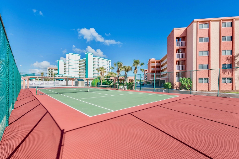 Cocoa Beach Towers by Happy Palm Stays - photo 73