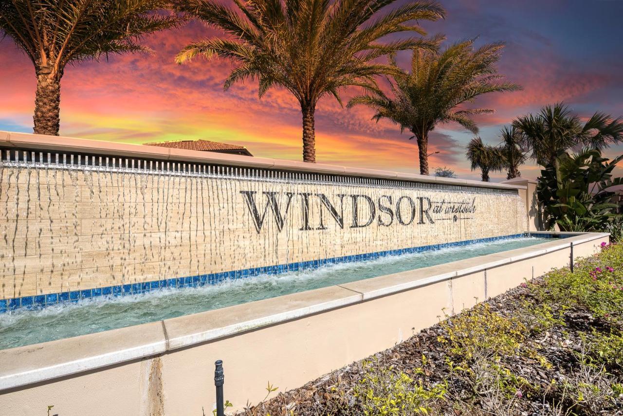 ModernTown Home Heated Private Pool and BBQ — 4-Star Luxury Hotel in Kissimmee, United States