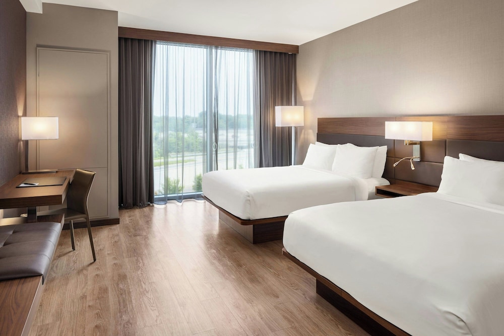 AC Hotel by Marriott Minneapolis West End - photo 22