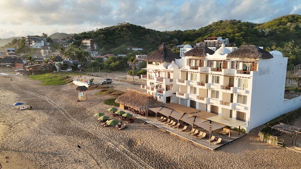 Hotel Estrella de Mar in San Pedro Pochutla, Mexico