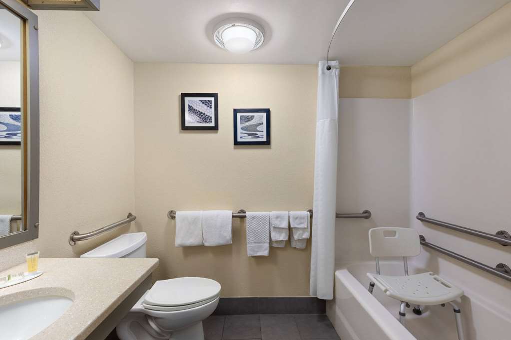 Travelodge by Wyndham Perry National Fairgrounds Area I 75 - photo 2