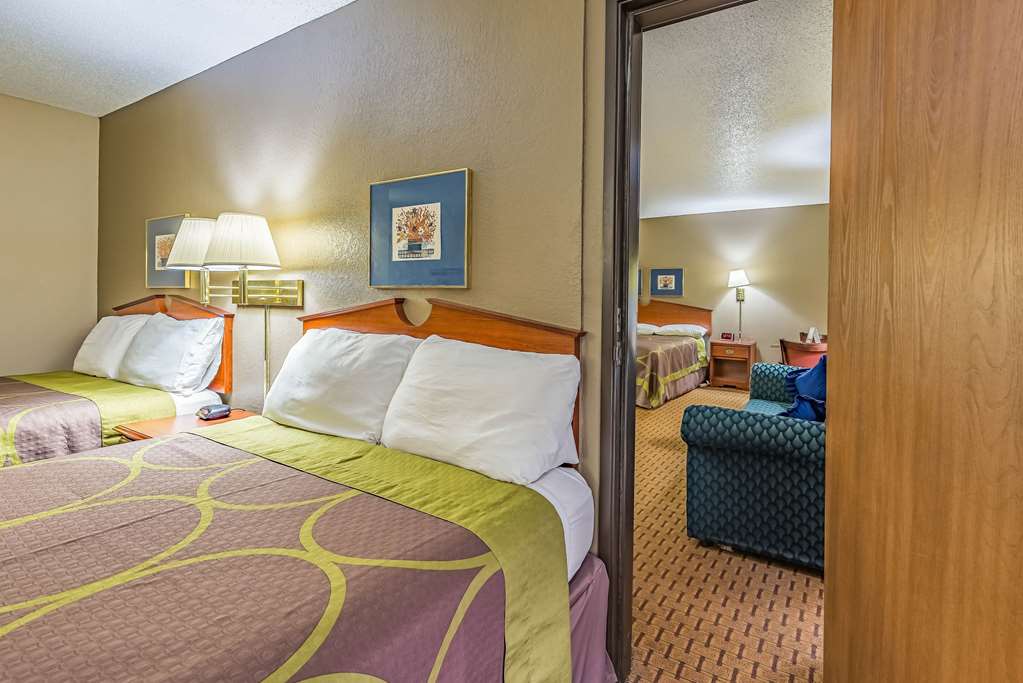 Rodeway Inn Saint Joseph - photo 20
