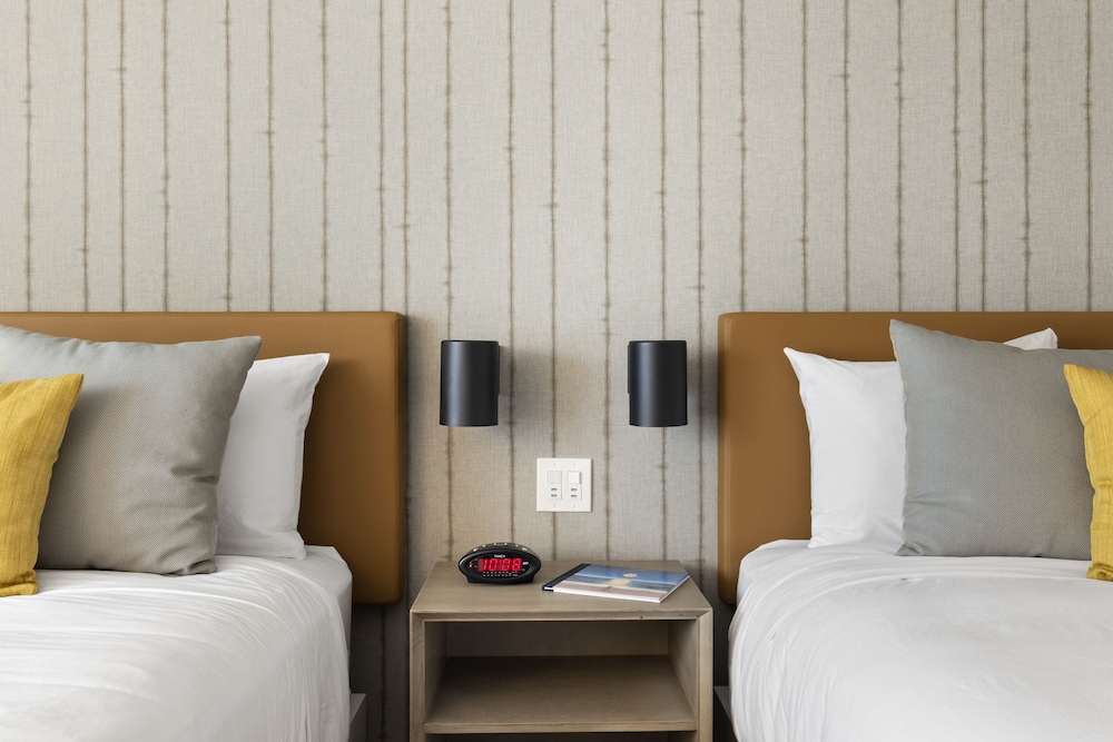 Sea Harbor Hotel - photo 43