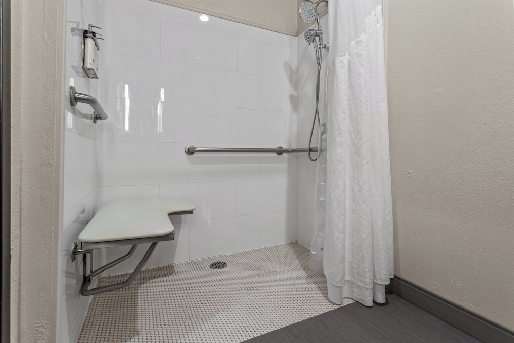 Holiday Inn Express Crockett by IHG - photo 11