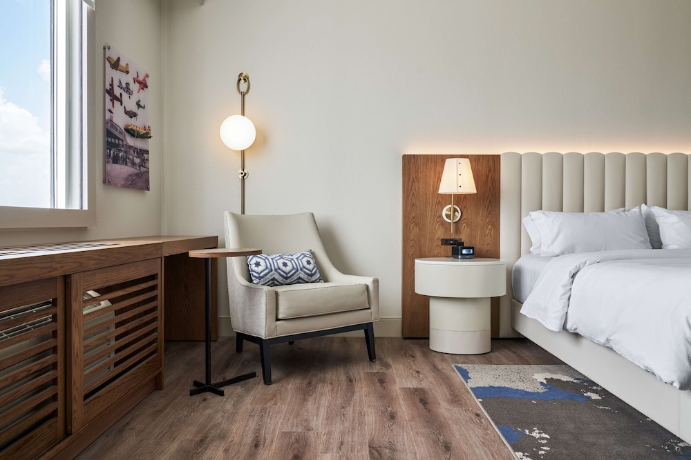 DoubleTree by Hilton Hotel Dallas Love Field - photo 25