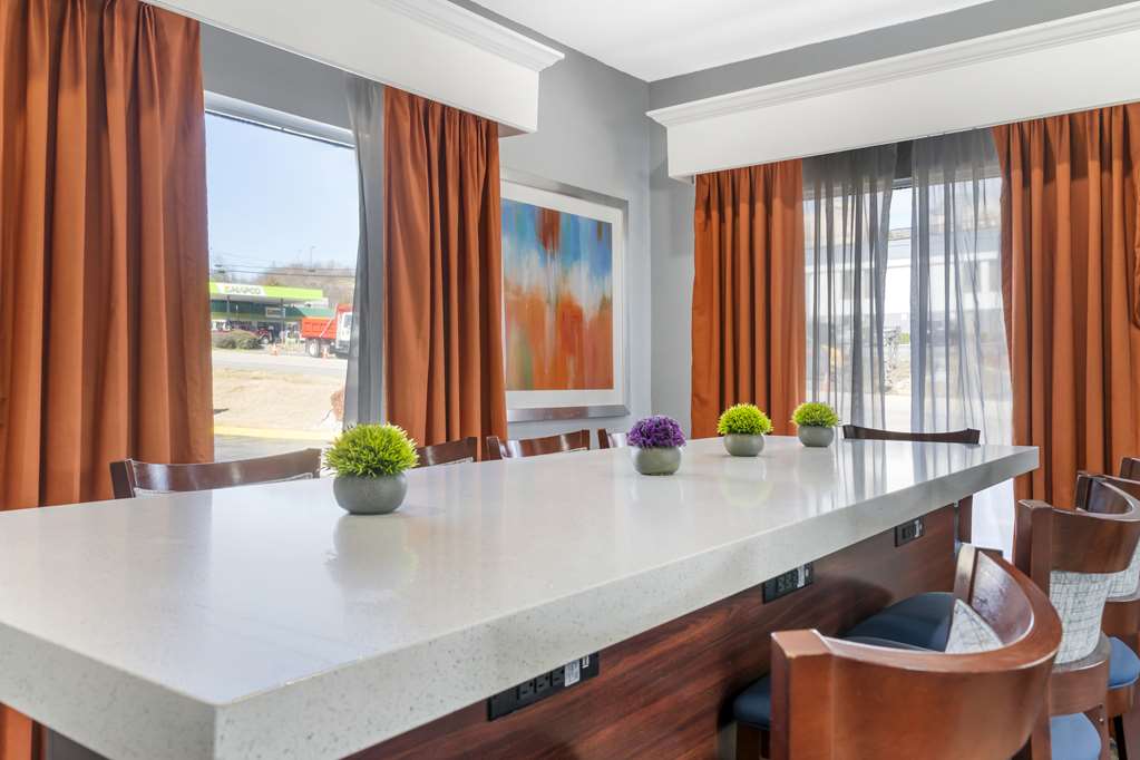 Best Western Royal Inn - photo 34