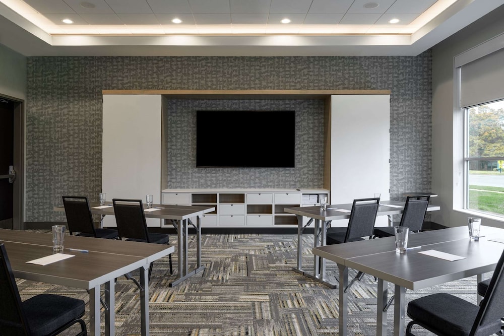 Hyatt House Louisville East - photo 34