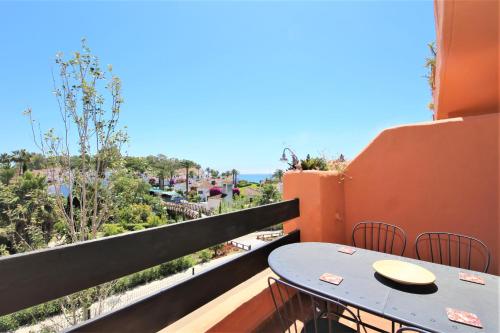 Apartment Hannah — 4-Star Luxury Hotel in Estepona, Spain