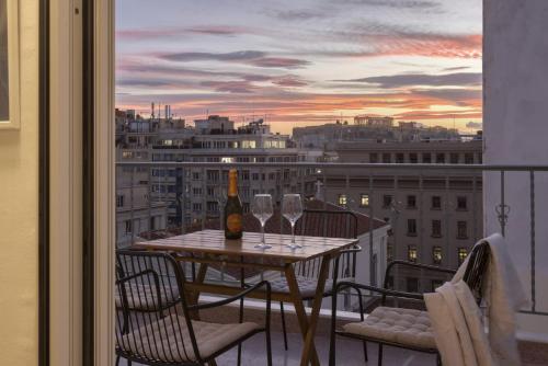 Central Athenian penthouse Acropolis — 4-Star Luxury Hotel in Athens, Greece