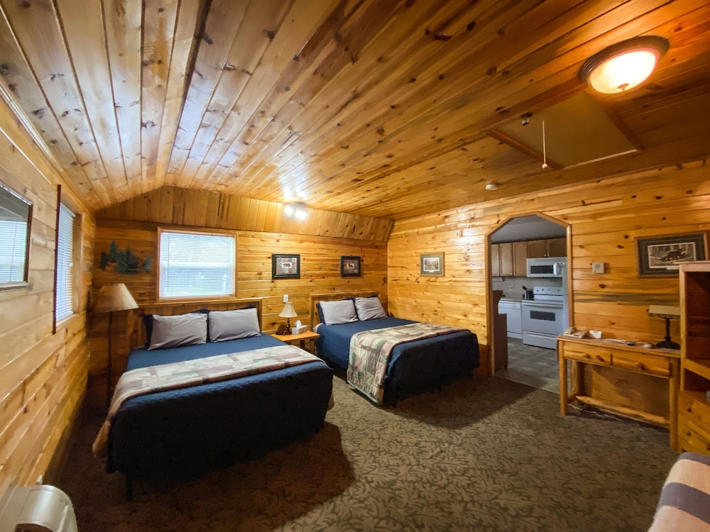 Lakeside Resort and Motel - photo 17