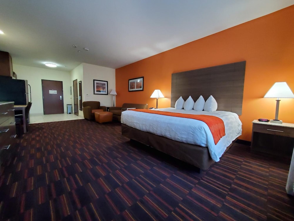Home Away Suites - photo 16