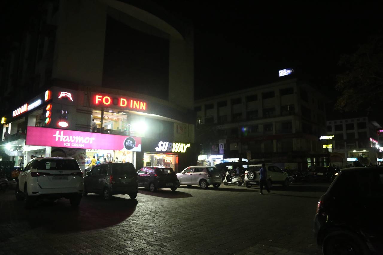 Hotel Midway Residency in Gandhinagar, India