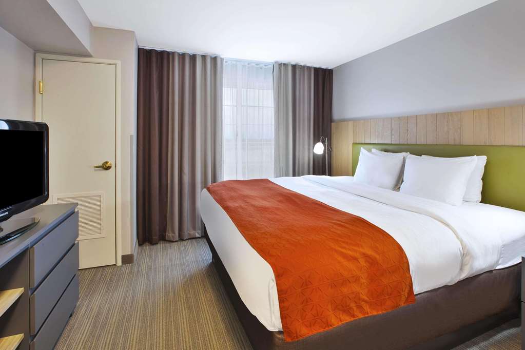 Country Inn & Suites by Radisson Big Rapids MI - photo 11
