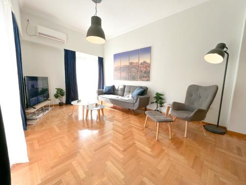 3 Bedroom Apartment Athens Koukaki — 4-Star Luxury Hotel in Athens, Greece