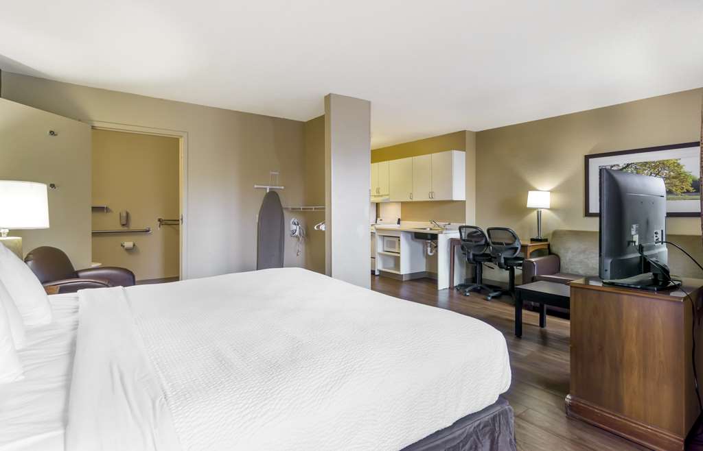 Extended Stay America Suites Seattle Everett Silverlake - photo 23
