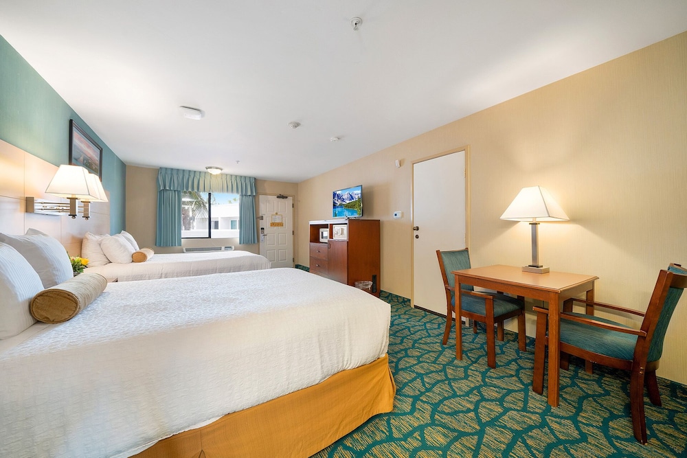 Casablanca Inn - photo 6